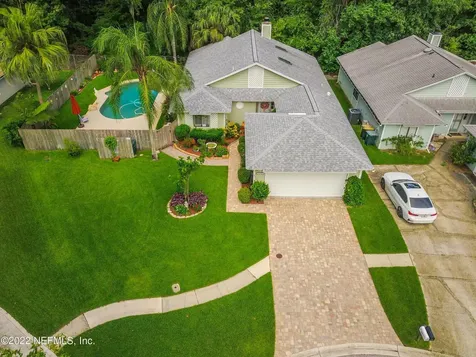8244 Lake Woodbourne Drive W Jacksonville FL 32217