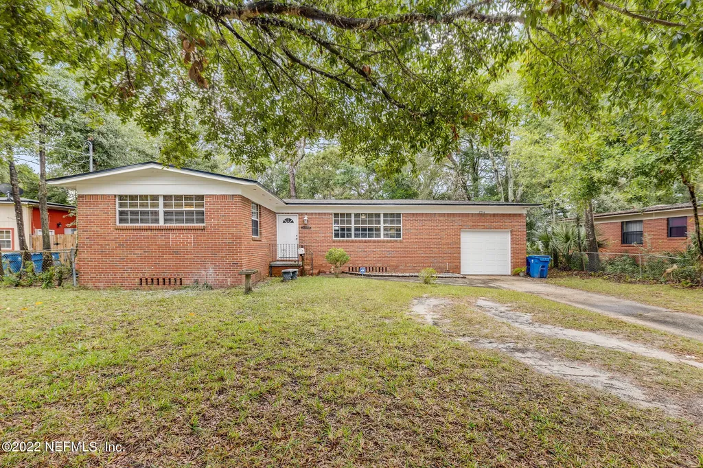 2934 Cesery Boulevard Jacksonville FL 32277