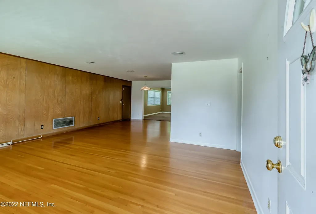 3930 Yarborough Drive Jacksonville FL 32277
