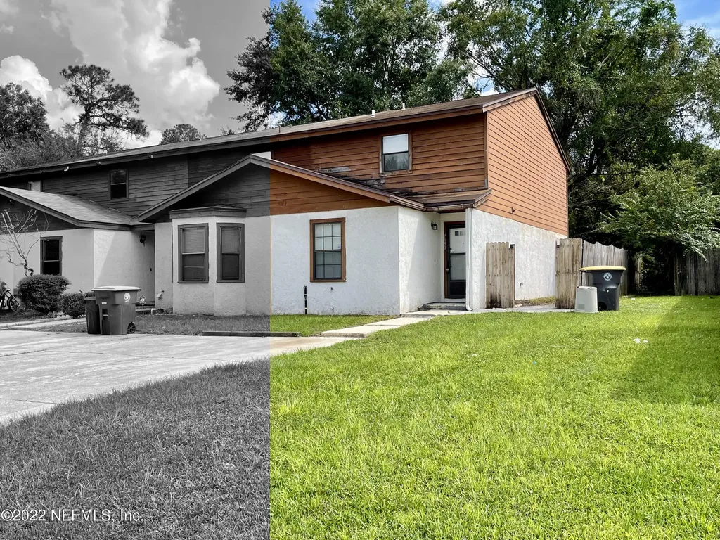 7680 Melissa Court N Jacksonville FL 32210
