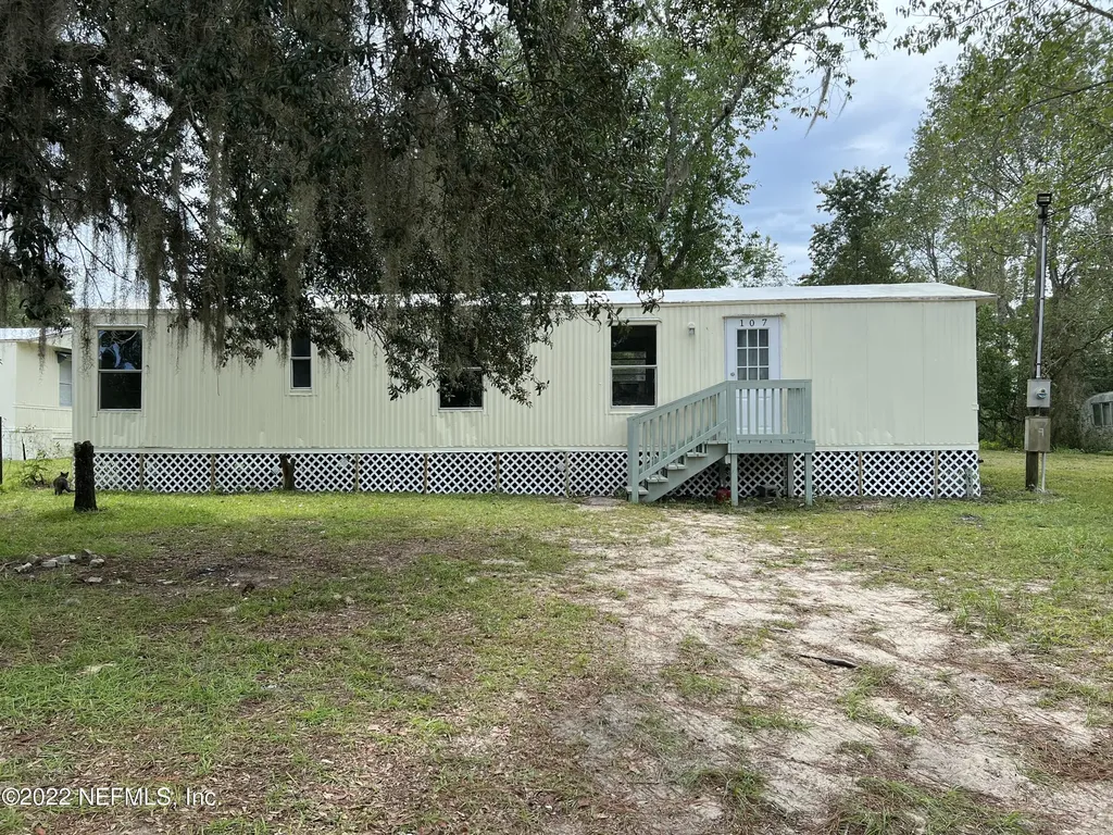 107 Rhine Street Interlachen FL 32148