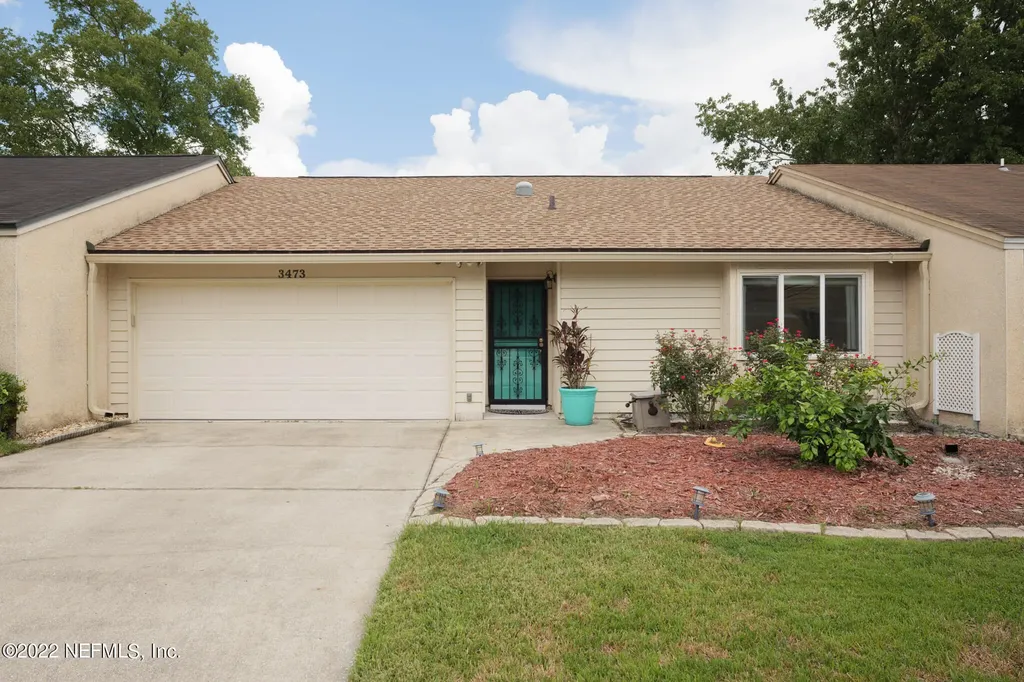 3473 Donzi Way E Jacksonville FL 32223