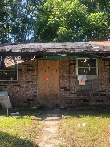 4504 Ken Knight Drive N Jacksonville FL 32209