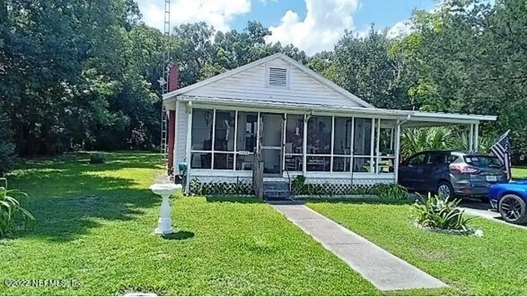 14856 NE 142nd Street Waldo FL 32694