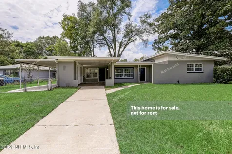 1104 Calvados Court Jacksonville FL 32205