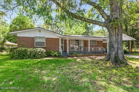 6925 Rhode Island Drive E Jacksonville FL 32209