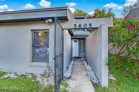5605 Colony Pine Circle N Jacksonville FL 32244
