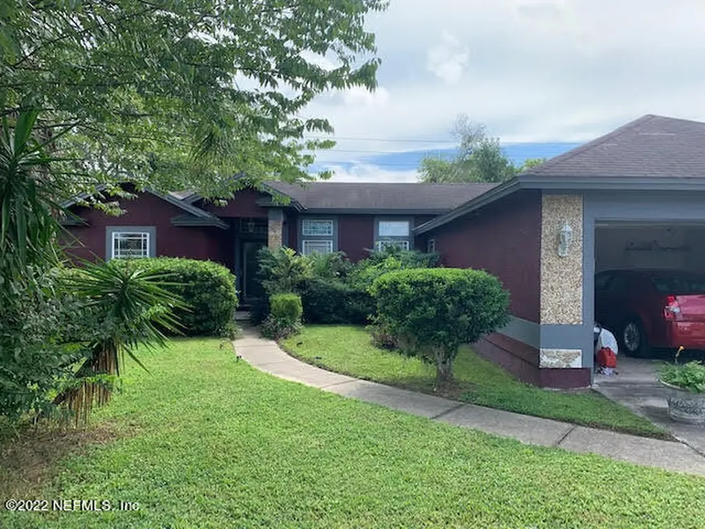 11261 Salt Pond Drive E Jacksonville FL 32219