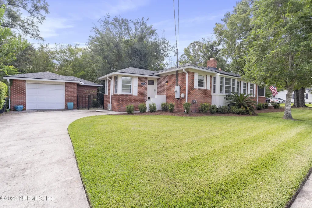 4275 Genoa Avenue Jacksonville FL 32210