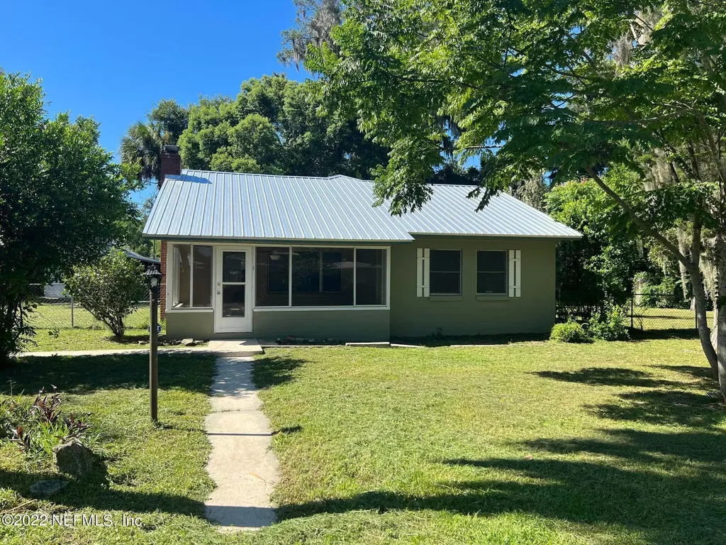2015 Kirby Street Palatka FL 32177