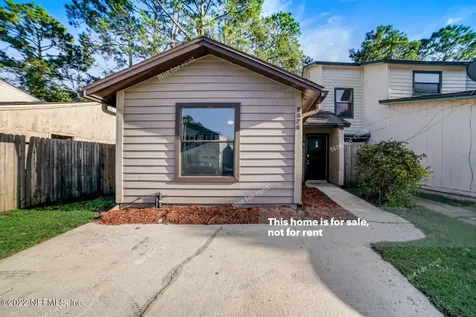 5574 Cabot Drive N Jacksonville FL 32244