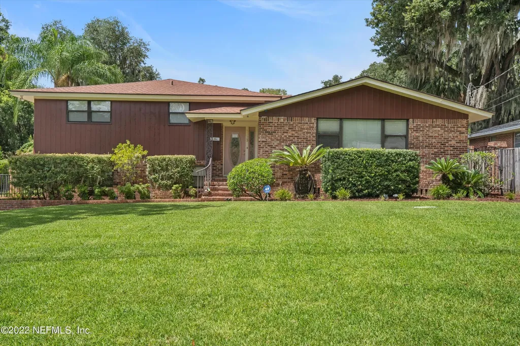 5323 Contina Avenue Jacksonville FL 32277