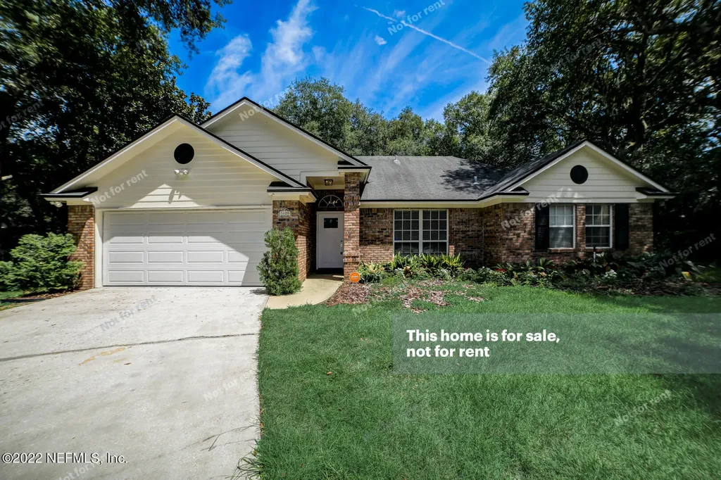 1620 Swimming Salmon Place S Jacksonville FL 32225