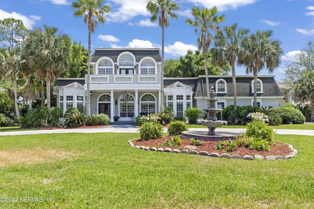 3809 Vickers Lake Drive Jacksonville FL 32224