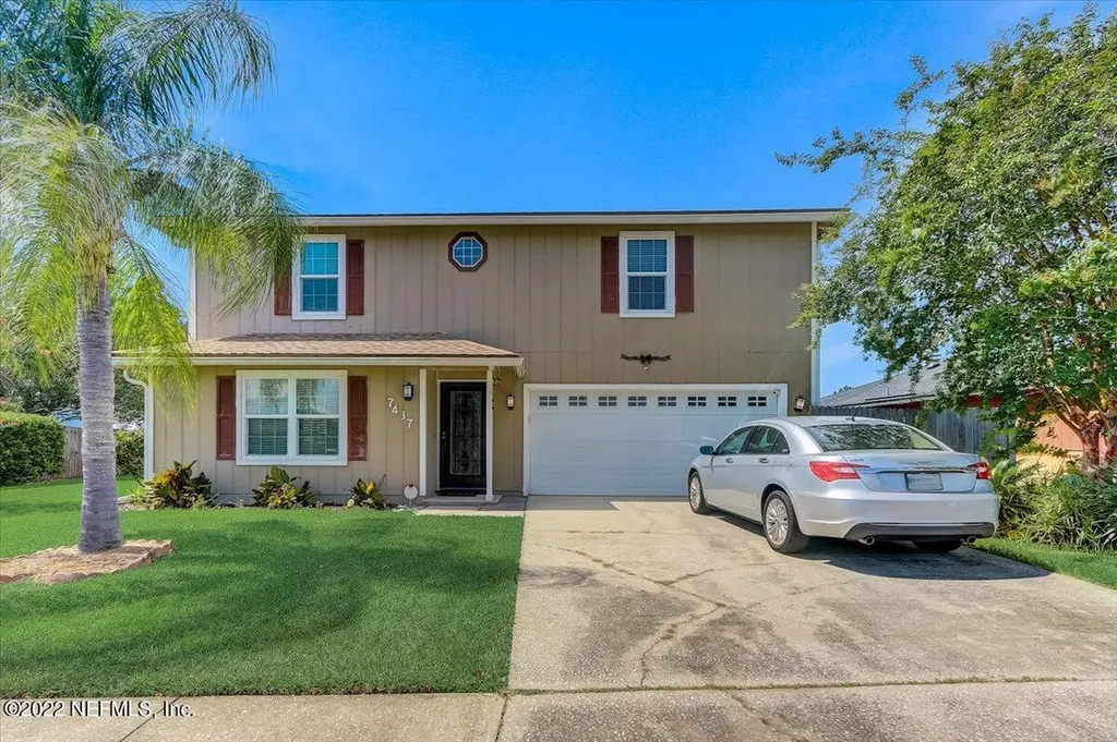 7437 Cinnamon Lakes Drive Jacksonville FL 32244