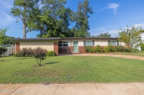 2387 Flo Drive W Jacksonville FL 32216