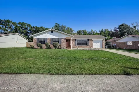 1682 Debbie Lane Orange Park FL 32073