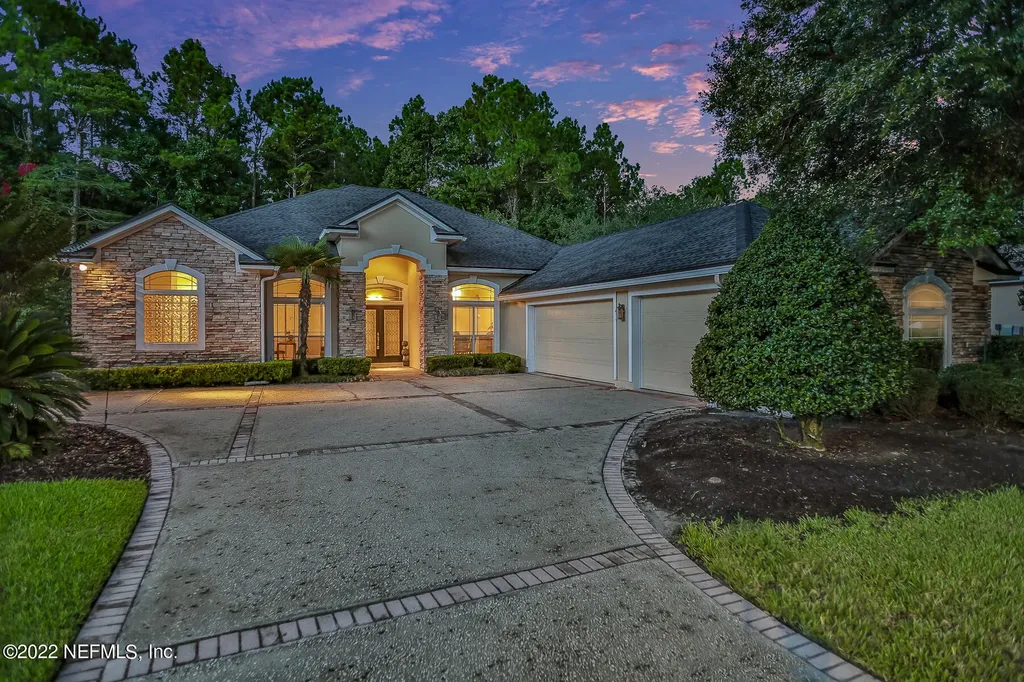 125 Pinehurst Pointe Drive St. Augustine FL 32092