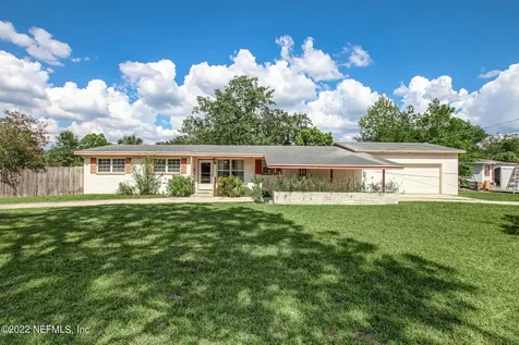 8123 Ladoga Avenue Jacksonville FL 32217