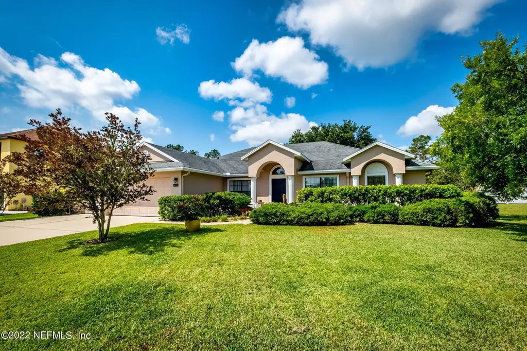4015 Sherman Hills Parkway W Jacksonville FL 32210
