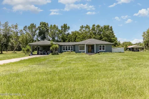 309 E River Road East Palatka FL 32131