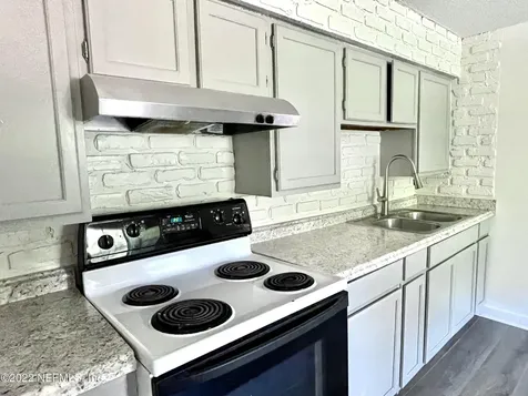 2264 W 25th Street Jacksonville FL 32209