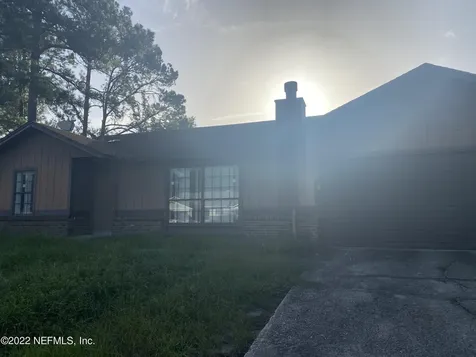 7541 Falcon Trace Drive W Jacksonville FL 32222