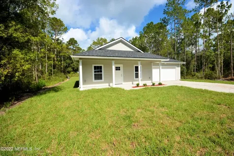 10320 Beckenger Avenue Hastings FL 32145