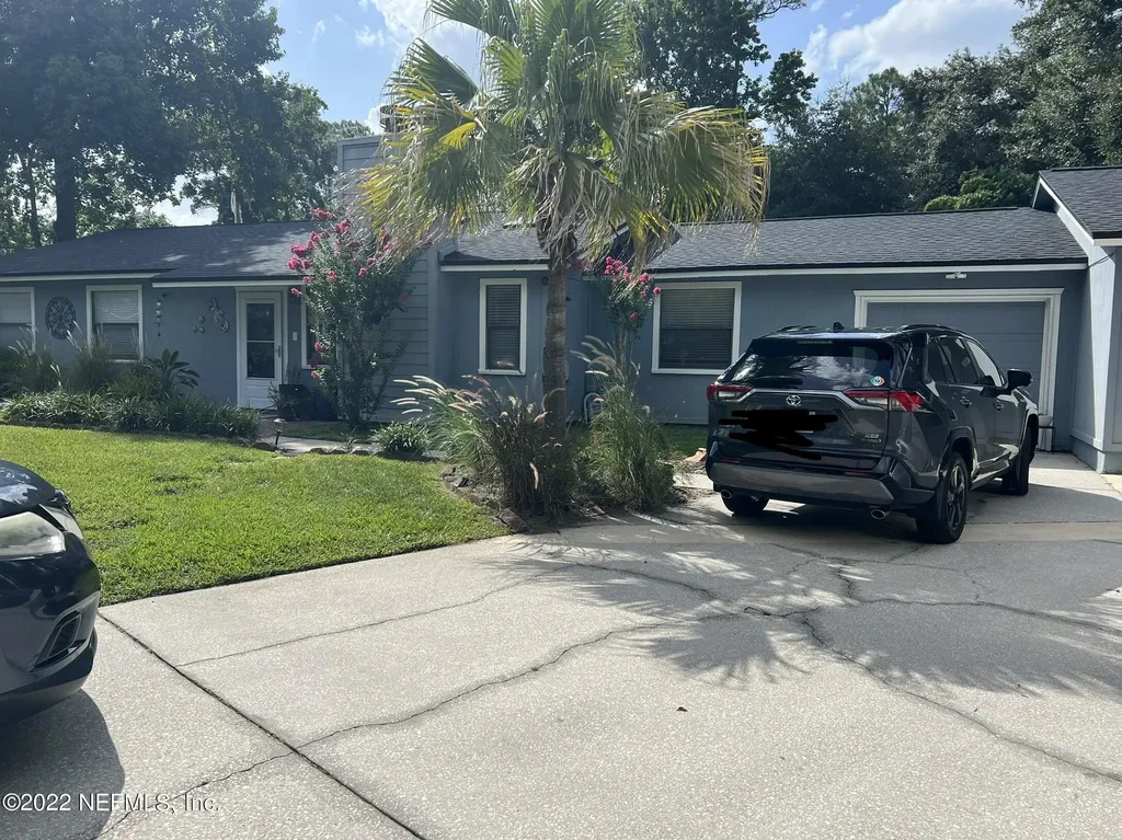 582 Carina Lane Jacksonville FL 32225