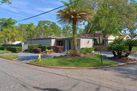 3733 Pine Street Jacksonville FL 32205