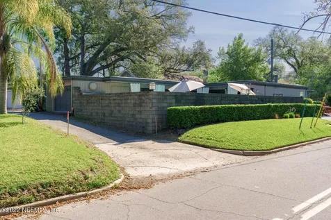 3733 Pine Street Jacksonville FL 32205