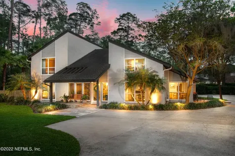 8229 Bahia Blanca Court Jacksonville FL 32256