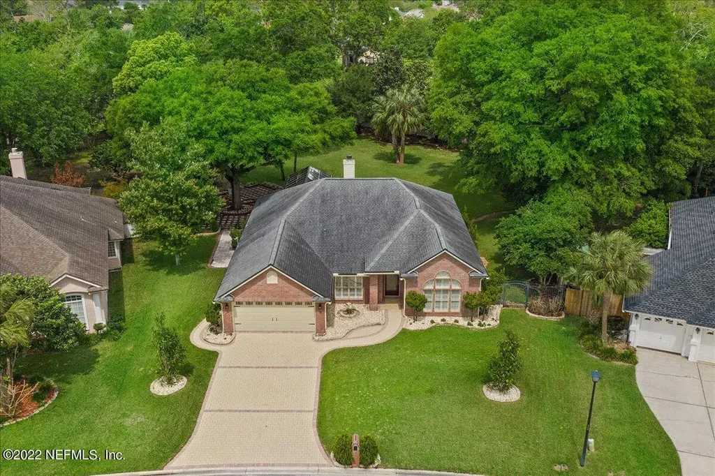 2412 Foxhaven Drive W Jacksonville FL 32224