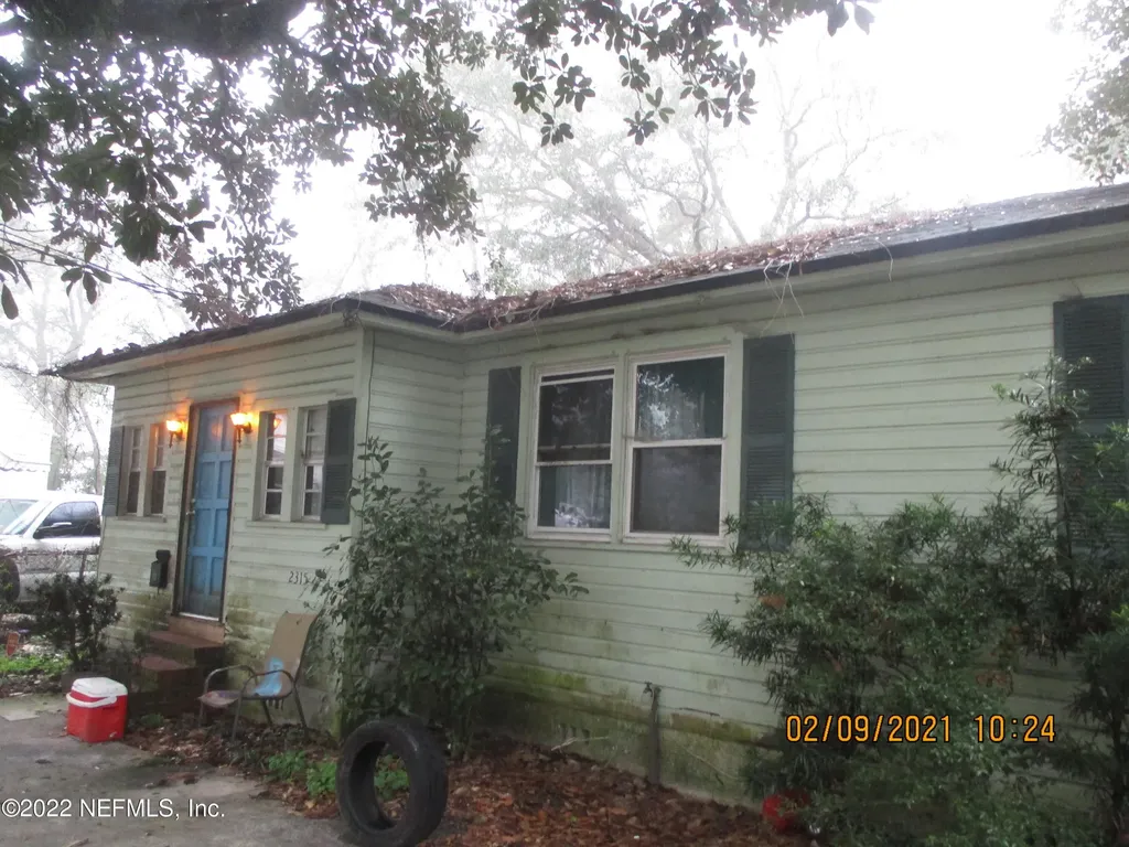 2315 Westbrook Circle N Jacksonville FL 32209