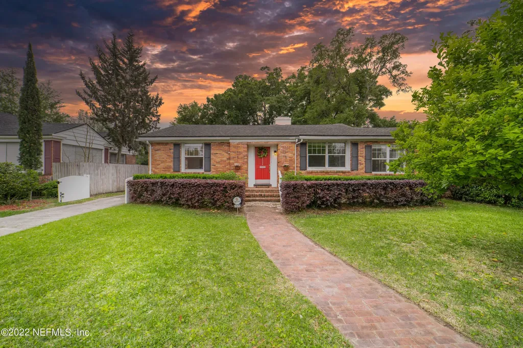 1524 Kingswood Road Jacksonville FL 32207