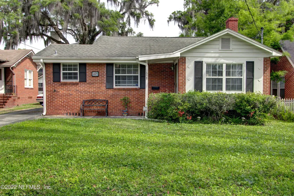 1025 Inwood Terrace Jacksonville FL 32207