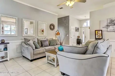 13124 Wildflower Place W Jacksonville FL 32246