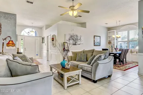 13124 Wildflower Place W Jacksonville FL 32246