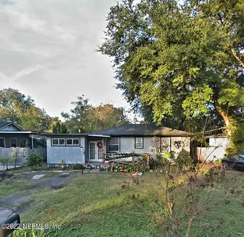 795 Gardenia Lane Jacksonville FL 32208