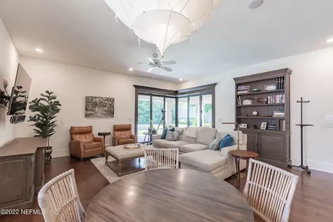 3973 Alhambra Drive W Jacksonville FL 32207