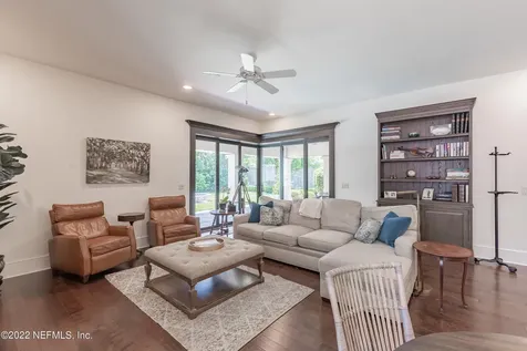 3973 Alhambra Drive W Jacksonville FL 32207