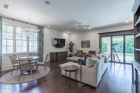 3973 Alhambra Drive W Jacksonville FL 32207
