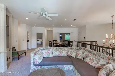 3973 Alhambra Drive W Jacksonville FL 32207