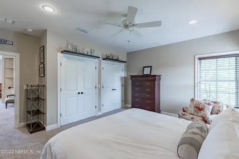 3973 Alhambra Drive W Jacksonville FL 32207