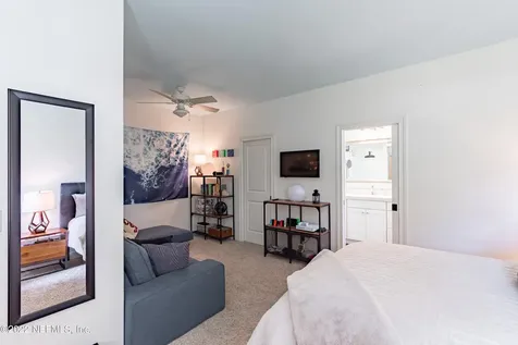 3973 Alhambra Drive W Jacksonville FL 32207