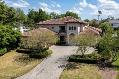 3973 Alhambra Drive W Jacksonville FL 32207