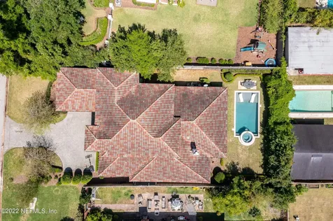 3973 Alhambra Drive W Jacksonville FL 32207