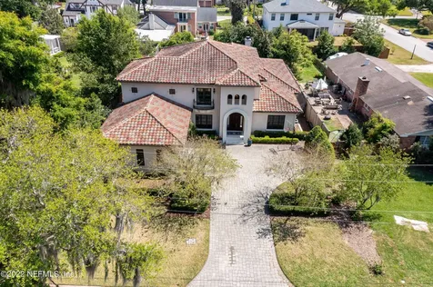 3973 Alhambra Drive W Jacksonville FL 32207