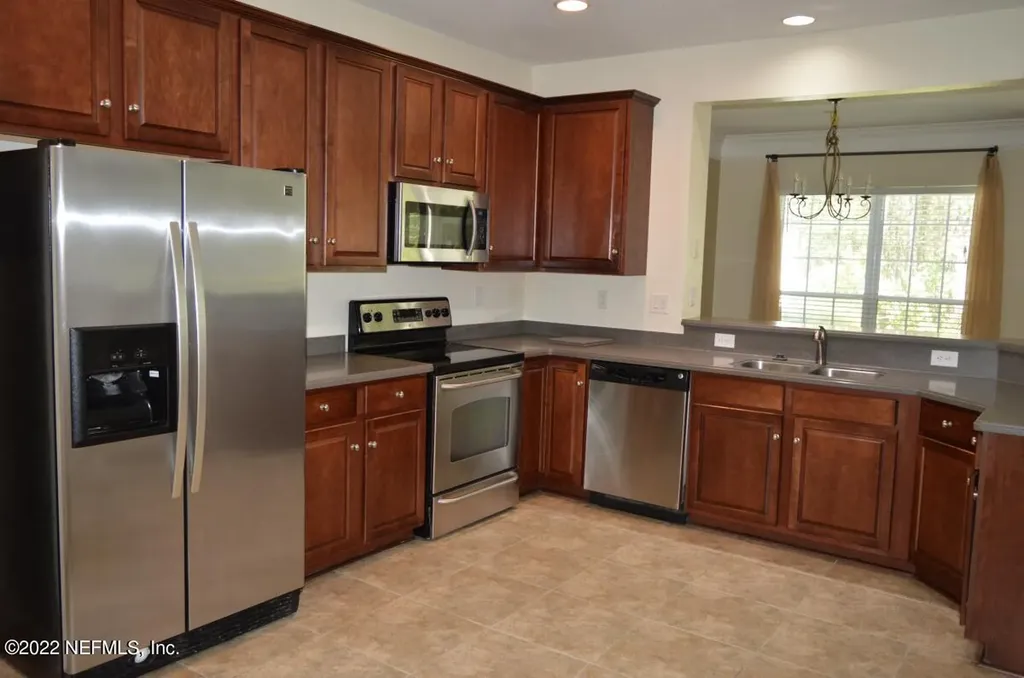3943 Lionheart Drive Jacksonville FL 32216