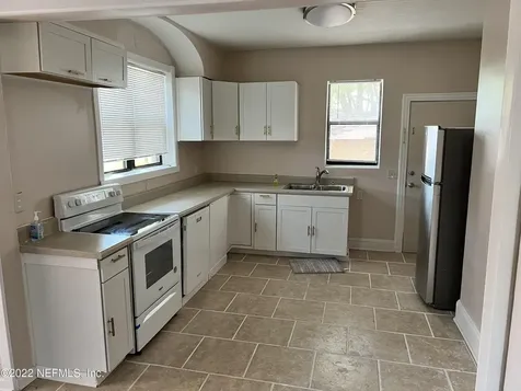 5105 Hollycrest Drive Jacksonville FL 32205